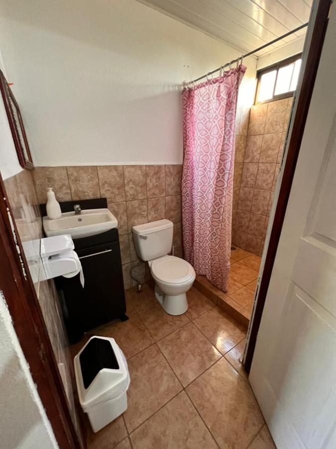 Bed and Breakfast Cabinas Playa Bandera Parrita Zewnętrze zdjęcie