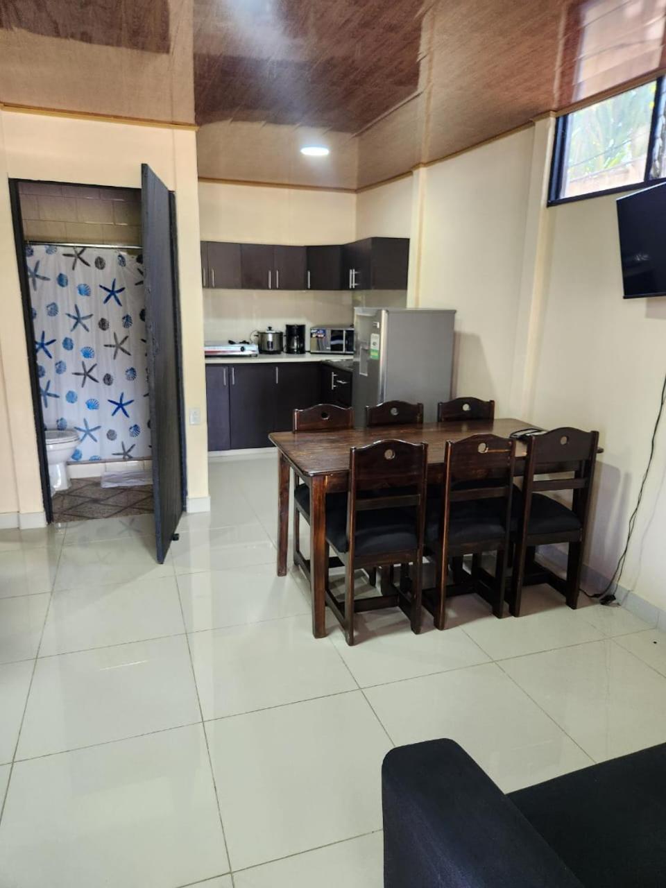 Bed and Breakfast Cabinas Playa Bandera Parrita Zewnętrze zdjęcie